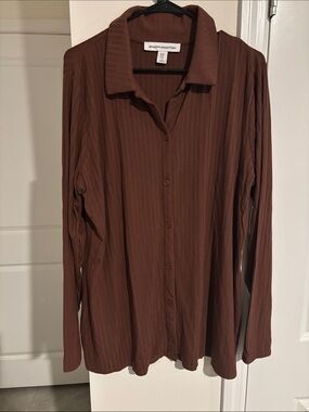 Amazon Essentials Long-Sleeve Brown Ribbed Shirt
